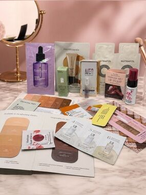 Luxury Beauty Sample Bundle Skincare, Makeup & Hair Care Assortment 15 pcs